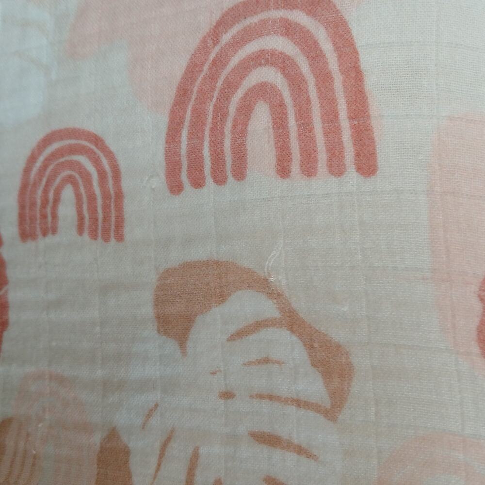 Sweet Sweet Honey Hawaii Bamboo Swaddle Blanket 45" x 43" pink rainbows tropical - Picture 12 of 13
